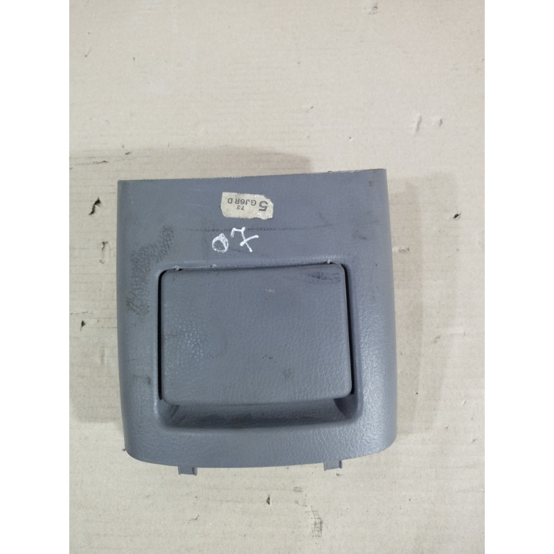 Пепельница (салон) Mazda 6 GG 2004 2.0 RF5 GJ6A64471