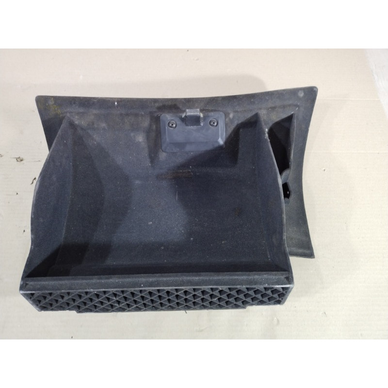 Бардачок (салон) BMW 3-series E46 51168203822