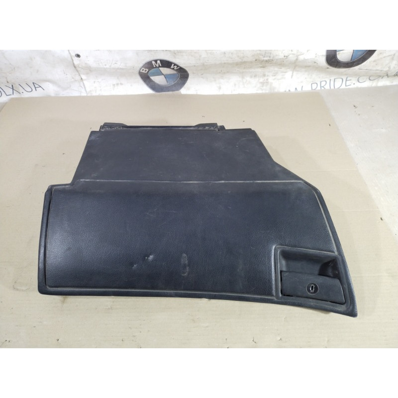 Бардачок (салон) BMW 7-series E32 1990 M70b50 1928722