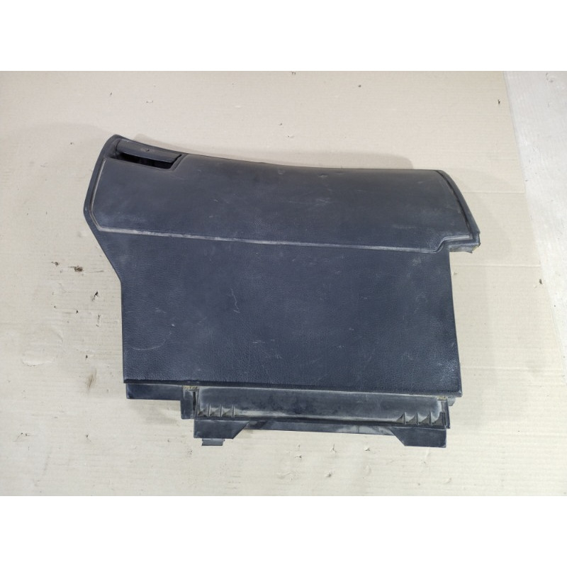 Бардачок (салон) BMW 7-series E32 1990 M70b50 1928722