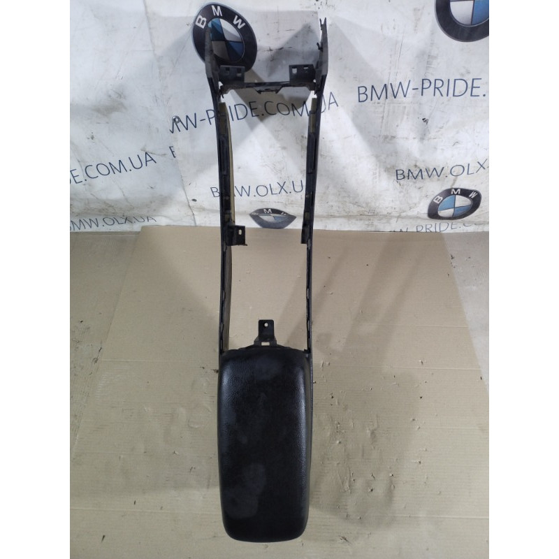 Центральная консоль (салон) Mazda 6 GG 2002 2.0 RF5 gj6a64441