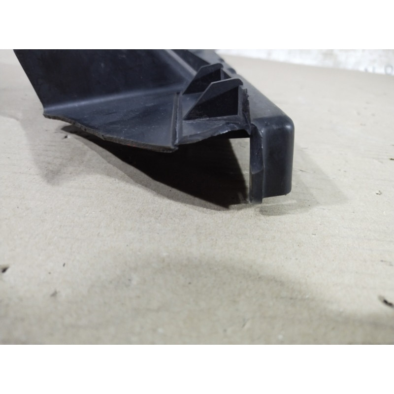 Воздухозаборник (впускная система) Volkswagen Touareg 7L 2004 3.2 7L6121333D