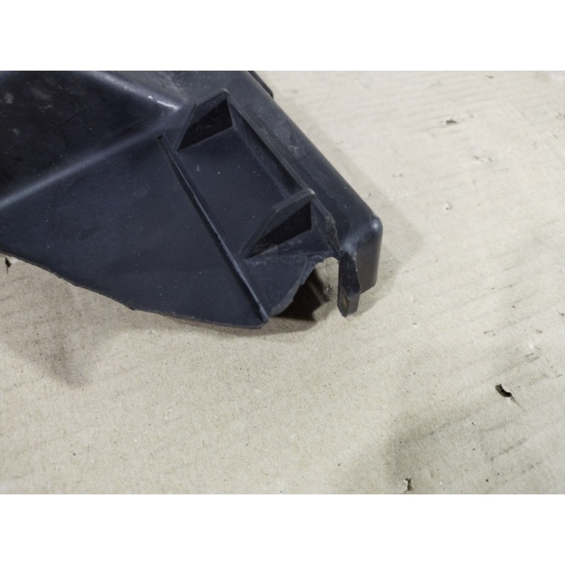 Воздухозаборник (впускная система) Volkswagen Touareg 7L 2004 3.2 7L6121333D