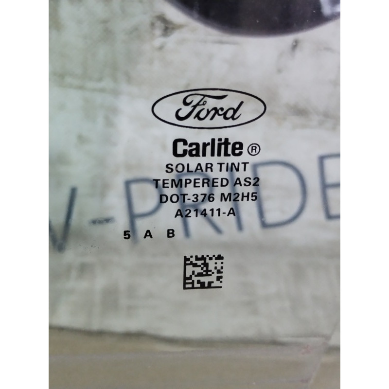 Стекло (кузов и элементы) FORD Focus MK3 2015 2.0 F1EZ5821411A