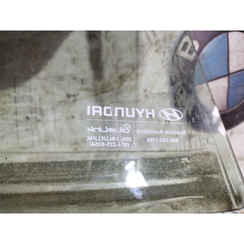 Стекло (кузов и элементы) Hyundai Sonata YF 2013 2.4 834103S010