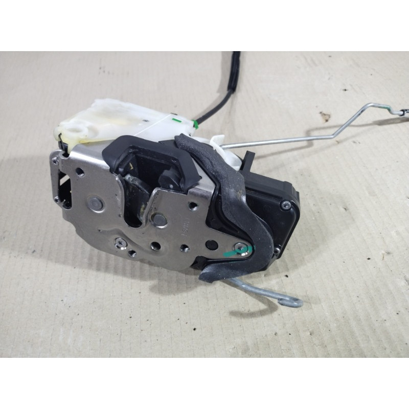 Замок двери (кузов и элементы) CHEVROLET Volt 1 2012 1.4 13579552