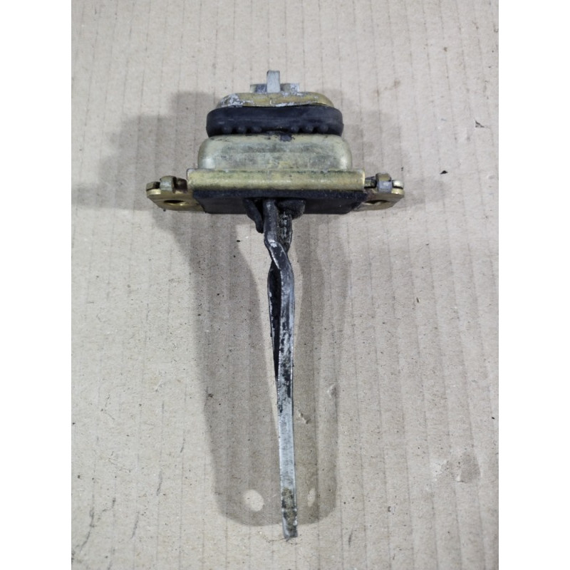 Ограничитель двери (кузов и элементы) LAND ROVER FREELANDER L314 1999 1.8B