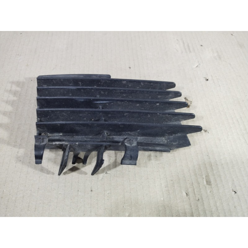 Решетка бампера (кузов и элементы) Opel Vectra C 2004 2.2 SE 09186128