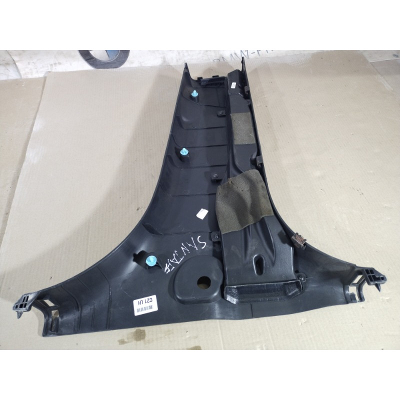 Обшивка Стойки (салон) Hyundai Santa Fe CM 2009 2.2 CRDI 858452b000
