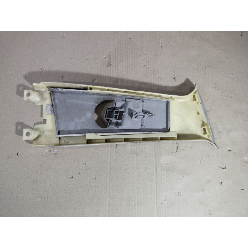 Обшивка Стойки (салон) BMW 3-series E46 1999 M47D20 8217243