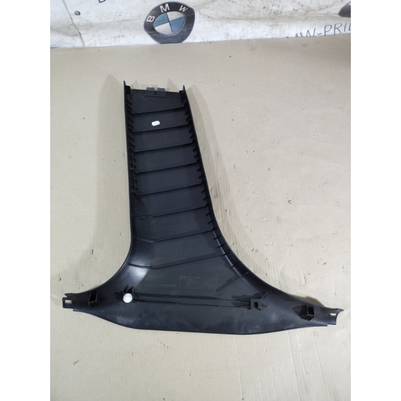 Обшивка стойки нижняя (салон) BMW 3-series F30 2013 N47D20 51437288220