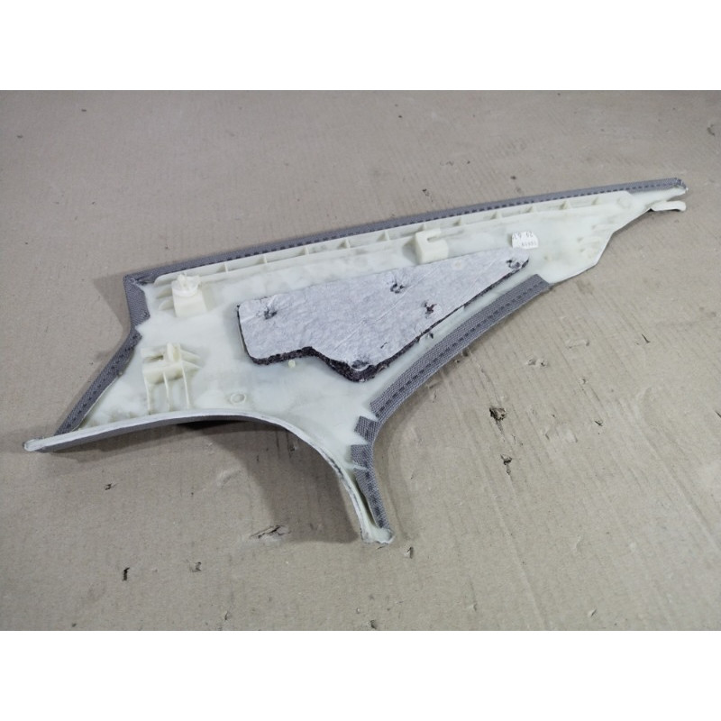 Обшивка Стойки (салон) BMW 3-series F30 2013 N47D20 51437221003