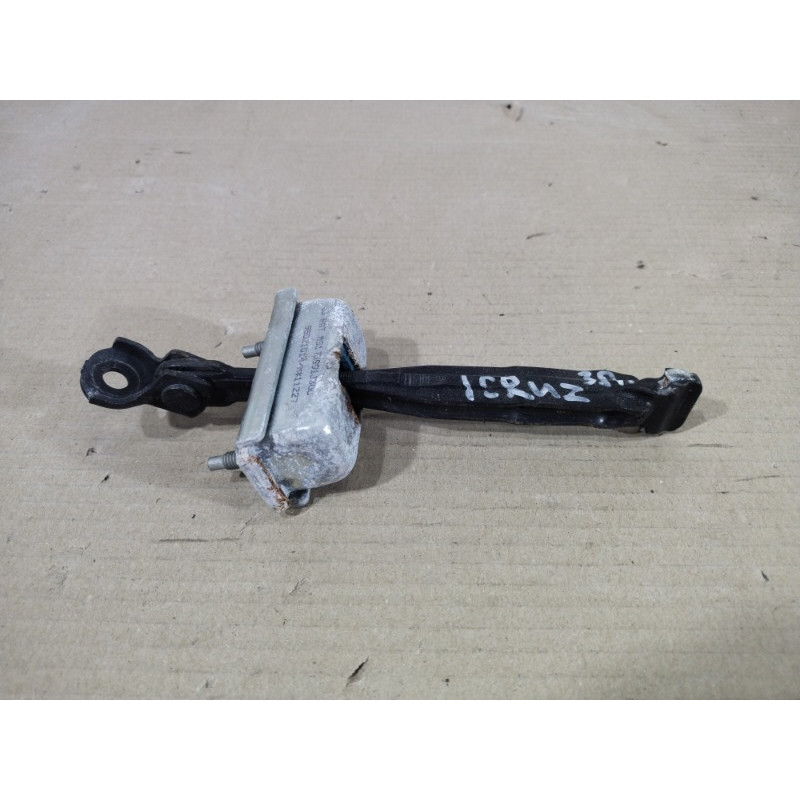 Ограничитель двери (кузов и элементы) CHEVROLET Cruze J300 2012 1.8 95021014