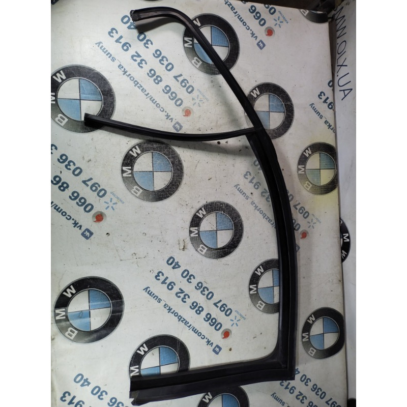 Уплотнитель проема двери (кузов и элементы) Volkswagen Jetta MK6 2011 2.0 5c6839432