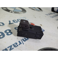 Кнопка склопідйомника