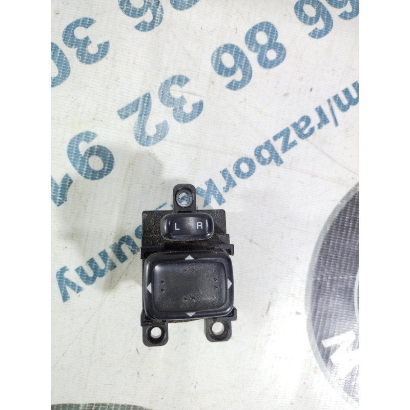 Блок управления зеркалами (электрика / блок управления) Mazda 6 GG 2002 2.0 RF5 183574