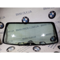 Скло кришки багажника