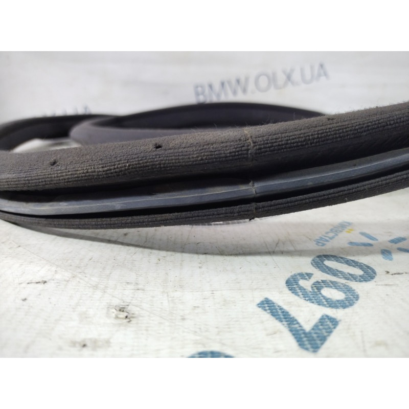 Уплотнитель проема двери (кузов и элементы) Mercedes-Benz C-class W203 1.8 M111.951