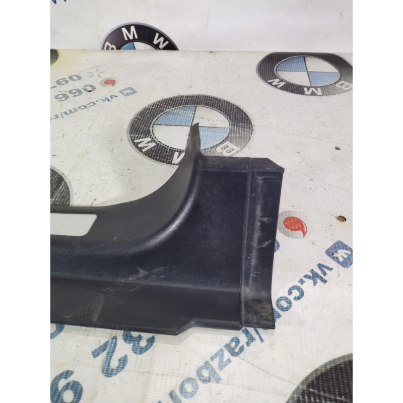 Накладка на порог (кузов и элементы) Mercedes-Benz C-class W203 1.8 M111.951 a2036801035