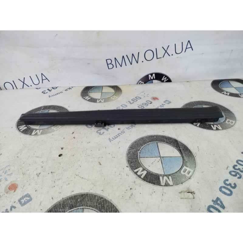 Накладка на порог (кузов и элементы) Mercedes-Benz E-class W211 2006 3.2 M112.946 a2116801735