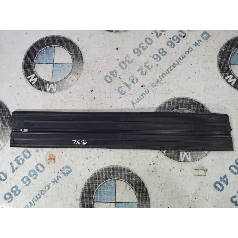 Накладка на поріг (кузов і елементи) BMW 7-series E32 1990 M70b50