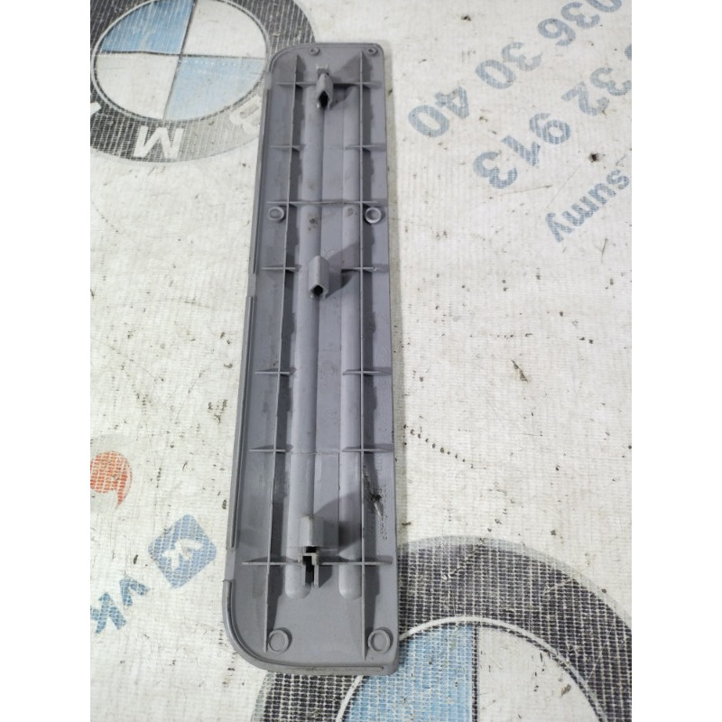 Накладка на порог (кузов и элементы) KIA Sorento BL 2005 2.5 CRDI 858833e000