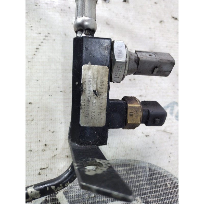 Трубка масляная (двигатель и элементы) AUDI A6 C5 2001 2.5 AKE 059145771k