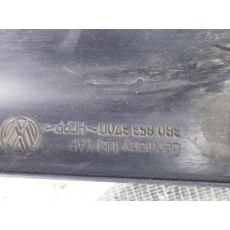 Накладка на порог (кузов и элементы) Volkswagen Passat B5 2000 2.5 3b0853379d