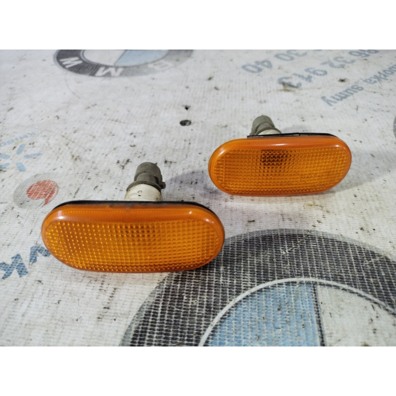 Повторитель поворота (оптика) Volkswagen Passat B5 2000 2.5