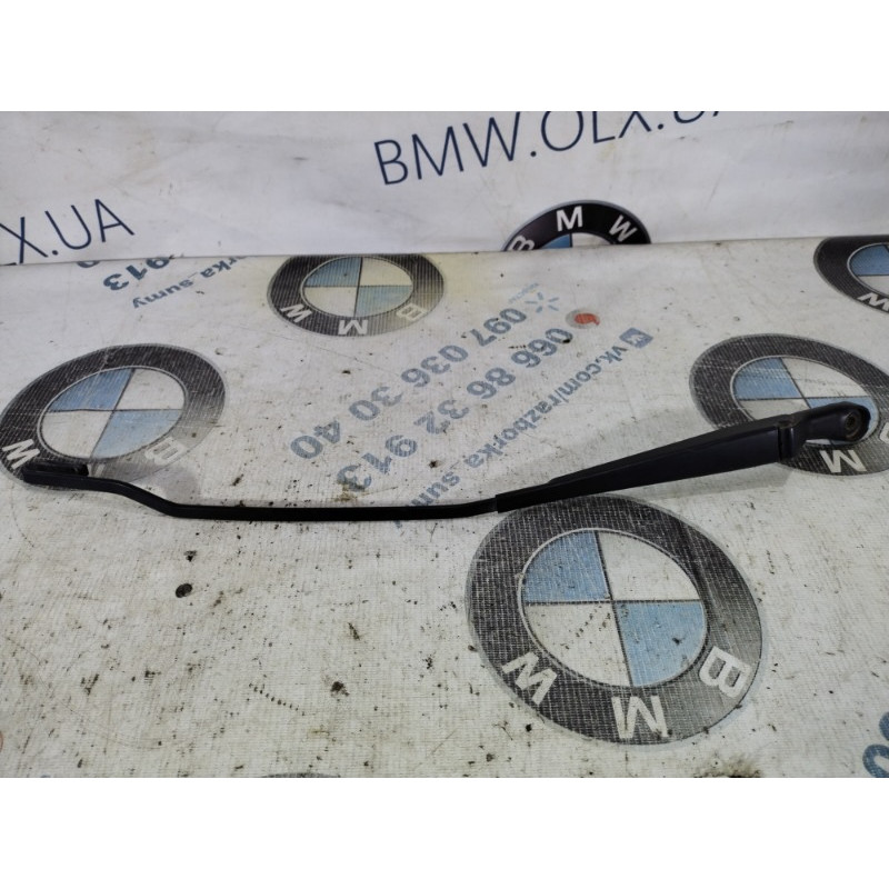 Поводок дворника (кузов и элементы) Volkswagen Passat B5 2000 2.5 3b1955410