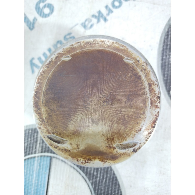 Поршень (двигатель и элементы) Volkswagen Passat B7 2013 2.5 07K 107 065 F