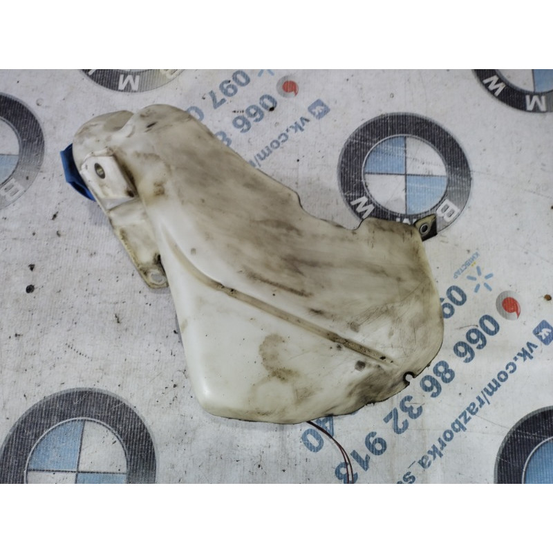 Бачок омывателя (кузов и элементы) Volkswagen Passat B5 2000 2.5 3b0955453t