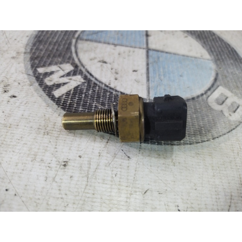 Датчик температуры (электрика / датчики) Volkswagen Passat B5 2000 2.5 059919563