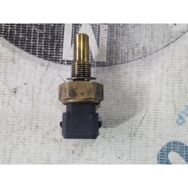 Датчик температуры (электрика / датчики) Volkswagen Passat B5 2000 2.5 059919563