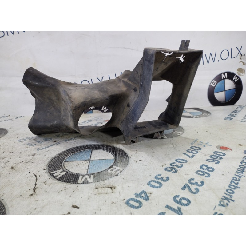 Пластик подкапотный (кузов и элементы) Volkswagen Passat B5 2000 2.5 3b0121468