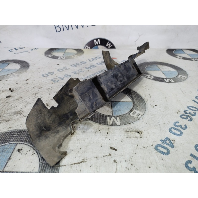 Воздуховод радиатора (кузов и элементы) Volkswagen Passat B5 2000 2.5 3b0121283a