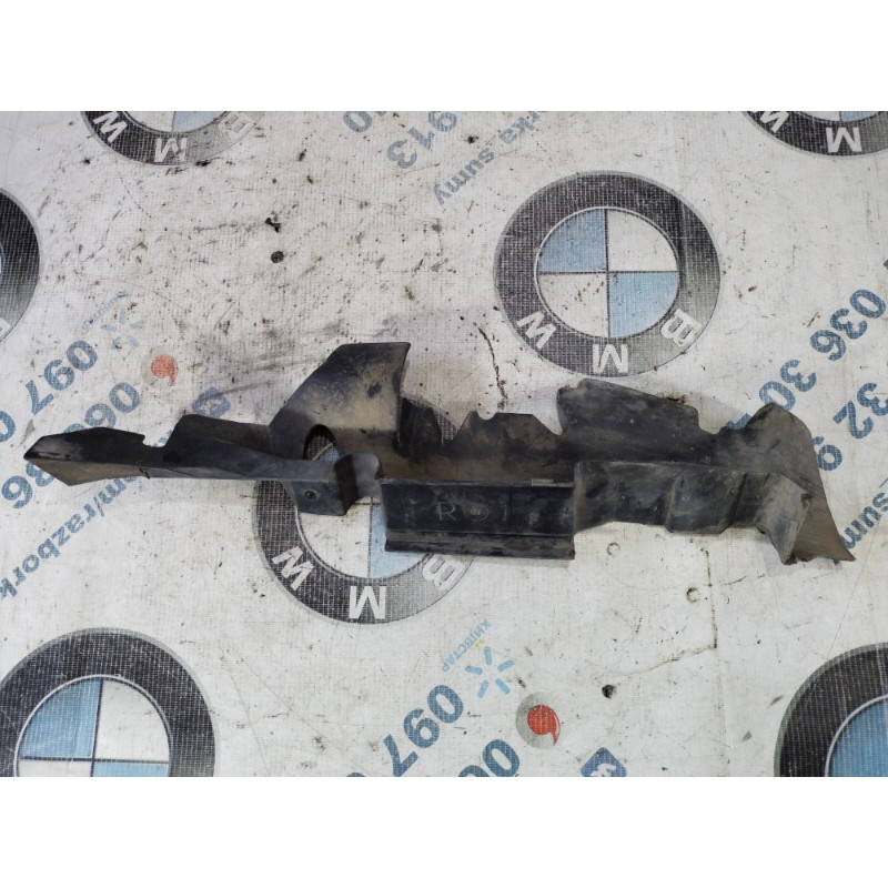 Воздуховод радиатора (кузов и элементы) Volkswagen Passat B5 2000 2.5 3b0121284