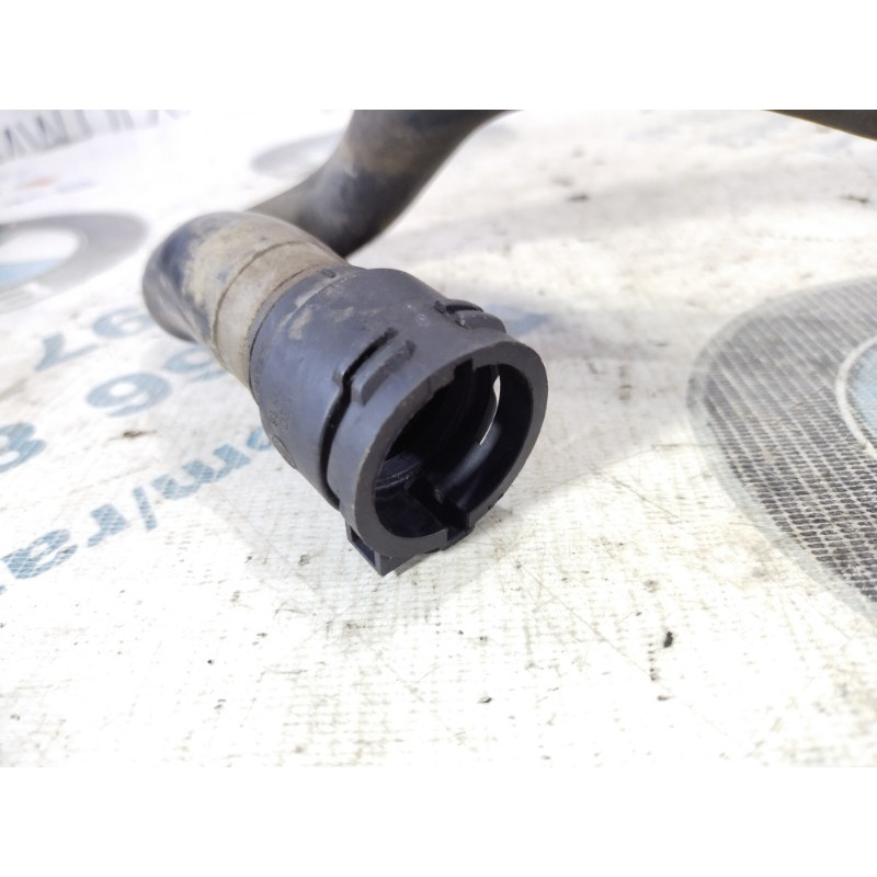 Патрубок (система охлаждения) Volkswagen Passat B5 2000 2.5 8d0819373ab