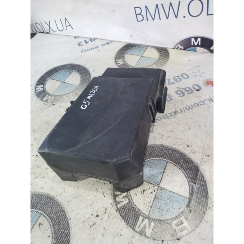 Крышка блока предохранителей (двигатель и элементы) Mazda 6 GG 2004 2.0 RF5