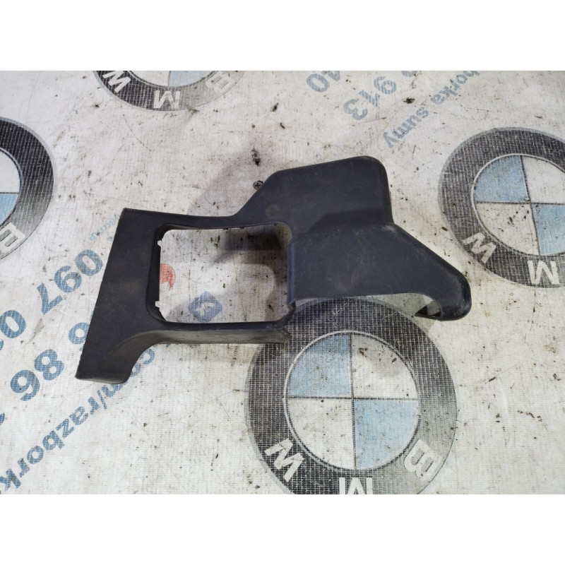 Пластик подкапотный (кузов и элементы) Volkswagen Passat B5 2000 2.5 8d0972807b