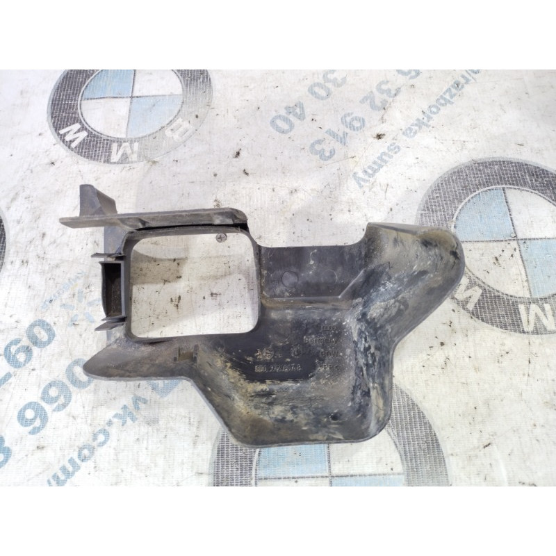 Пластик подкапотный (кузов и элементы) Volkswagen Passat B5 2000 2.5 8d0972807b