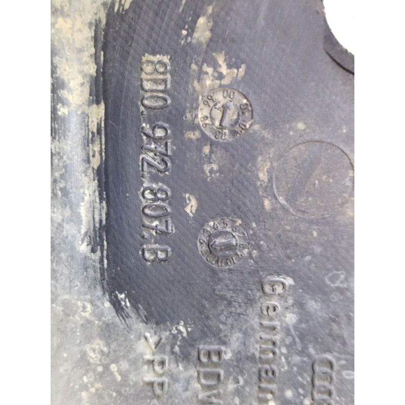 Пластик подкапотный (кузов и элементы) Volkswagen Passat B5 2000 2.5 8d0972807b