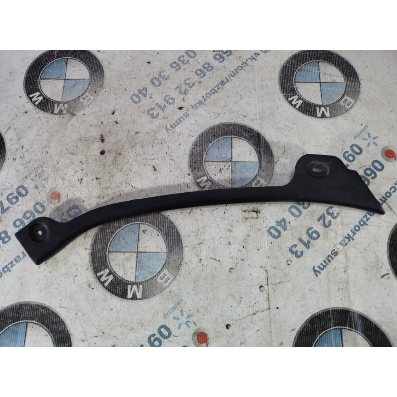 Накладка на порог (кузов и элементы) Volkswagen Passat B5 2000 2.5 3b0867768