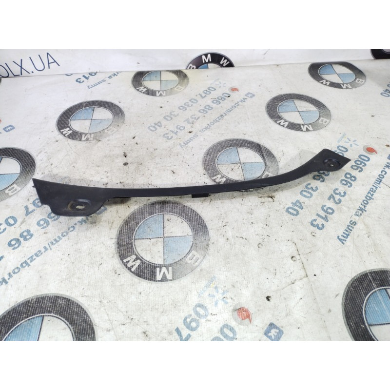 Накладка на порог (кузов и элементы) Volkswagen Passat B5 2000 2.5 3b0867768