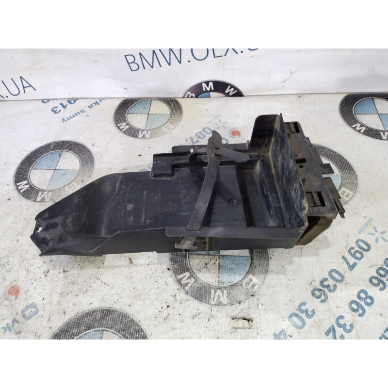 Ящик для инструментов (аксессуары) Volkswagen Passat B5 2000 2.5 3b9867706