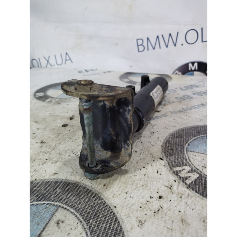 Кронштейн усилителя бампера (стекла и зеркала) Volkswagen Passat B5 2000 2.5 3b0807336c