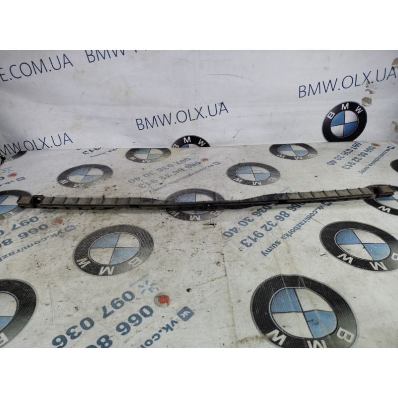 Кріплення бампера (кузов і елементи) Volkswagen Passat B5 2000 2.5 3b9807863