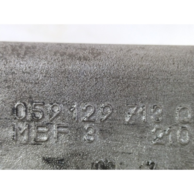 Коллектор впускной (впускная система) Volkswagen Passat B5 2000 2.5 059129713Q