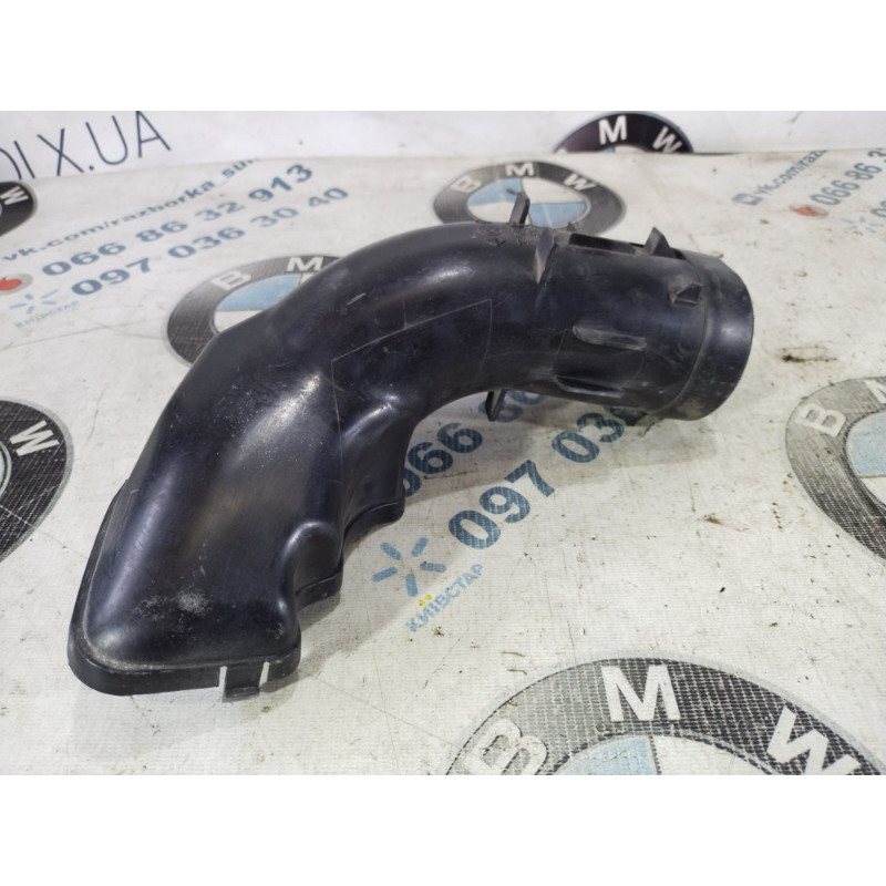 Патрубок воздушного фильтра (впускная система) BMW 5-series E60 M54b30 13717521011