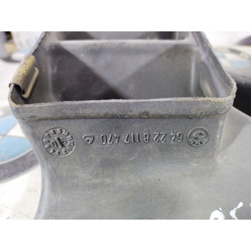 Воздухозаборник (впускная система) BMW 5-series E34 1993 M20b25 64228117470